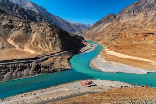 5 nights 6 days Ladakh package